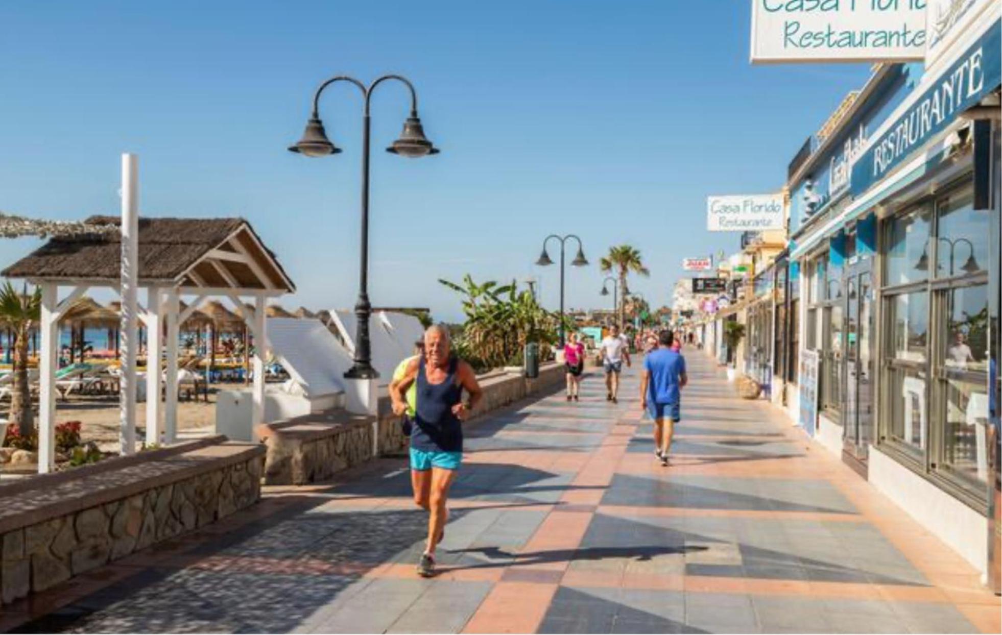 Апартаменти Carihuela Plaza Del Remo Торремолінос Екстер'єр фото